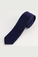 JP1880 828309 Cravate en soie extra-longue Bleu marine