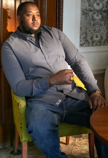 D555 MORGAN Micro AOP Long Sleeve Shirt With Concealed Button Down Collar Navy - Chemises - Chemises Grandes Tailles Hommes