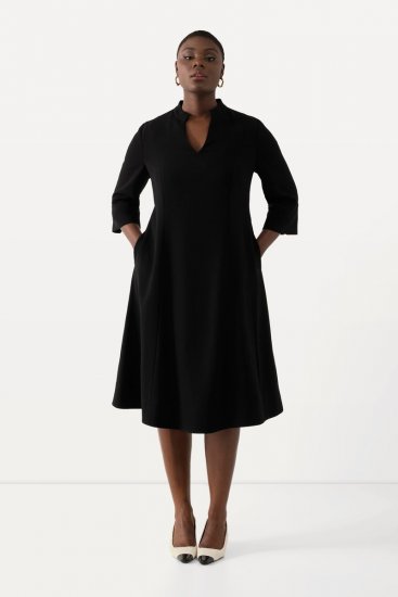 Ulla Popken 823290 Robe mi-longue à col V Noir - Robes midi - Robes midi grande taille