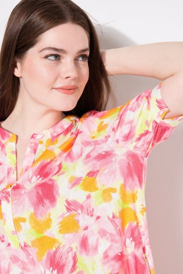 Ulla Popken 836739 Robe en lin mélangé fleurie Blanc - Robes d'été - Robes d'été grande taille