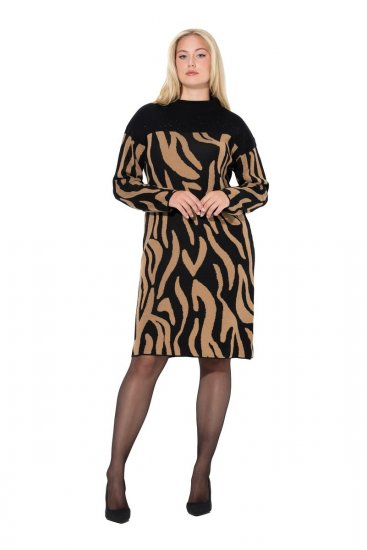 Ulla Popken 845378 Robe en maille à imprimé animal Beige - Robes de soirée - Robes de soirée grande taille