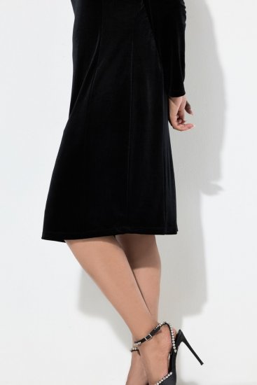 Ulla Popken 845573 Robe en velours à manches longues Noir - Robes de soirée - Robes de soirée grande taille