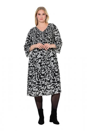 Ulla Popken 845825 Robe mi-longue fleurie à manches 3/4 Noir - Robes midi - Robes midi grande taille