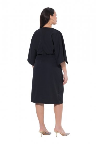 Ulla Popken 847909 Robe mi-longue fleurie Noir - Robes midi - Robes midi grande taille