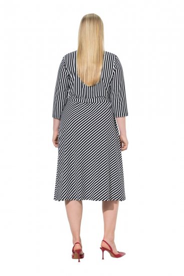 Ulla Popken 848052 Robe mi-longue rayée à ceinture à nouer Noir - Robes midi - Robes midi grande taille