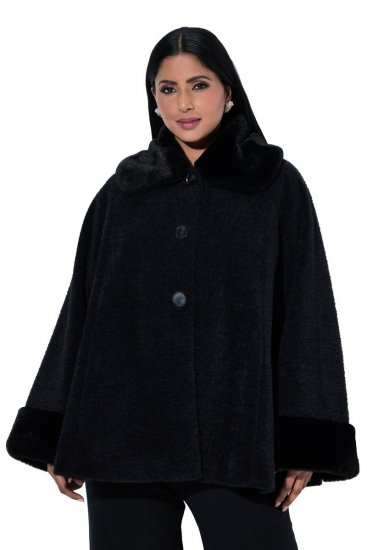 Ulla Popken 852644 Veste cape à bordure en fausse fourrure Noir - Ponchos & capes - 