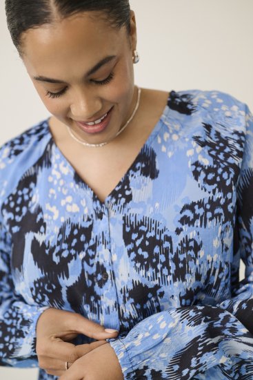 Kaffe Curve Aliana Dress Blue Flower Animal - Robes midi - 