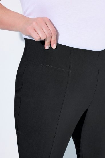 Ulla Popken Bengaline Elastic Waist Stretch Capri Pants Black - Pantalons en tissu - Pantalons fluides femme grande taille