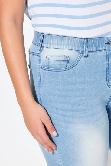 Ulla Popken Pre-Washed Elastic Waist Jeans Light Light Blue Denim - Jeans - Jeans grande taille pour femme
